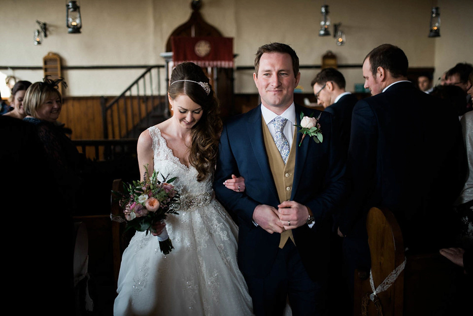 Charlotte Balbier Lace for a Simple, Elegant and Quintessentially English Wedding