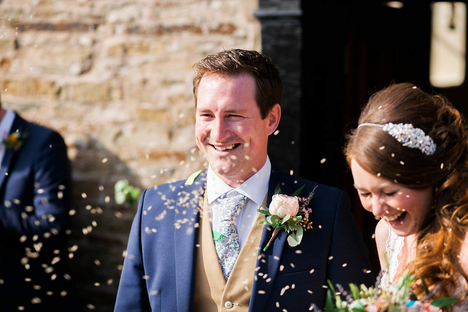 Charlotte Balbier Lace for a Simple, Elegant and Quintessentially English Wedding Charlotte Balbier Lace for a Simple, Elegant and Quintessentially English Wedding