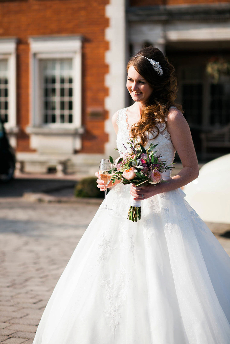 Charlotte Balbier Lace for a Simple, Elegant and Quintessentially English Wedding Charlotte Balbier Lace for a Simple, Elegant and Quintessentially English Wedding