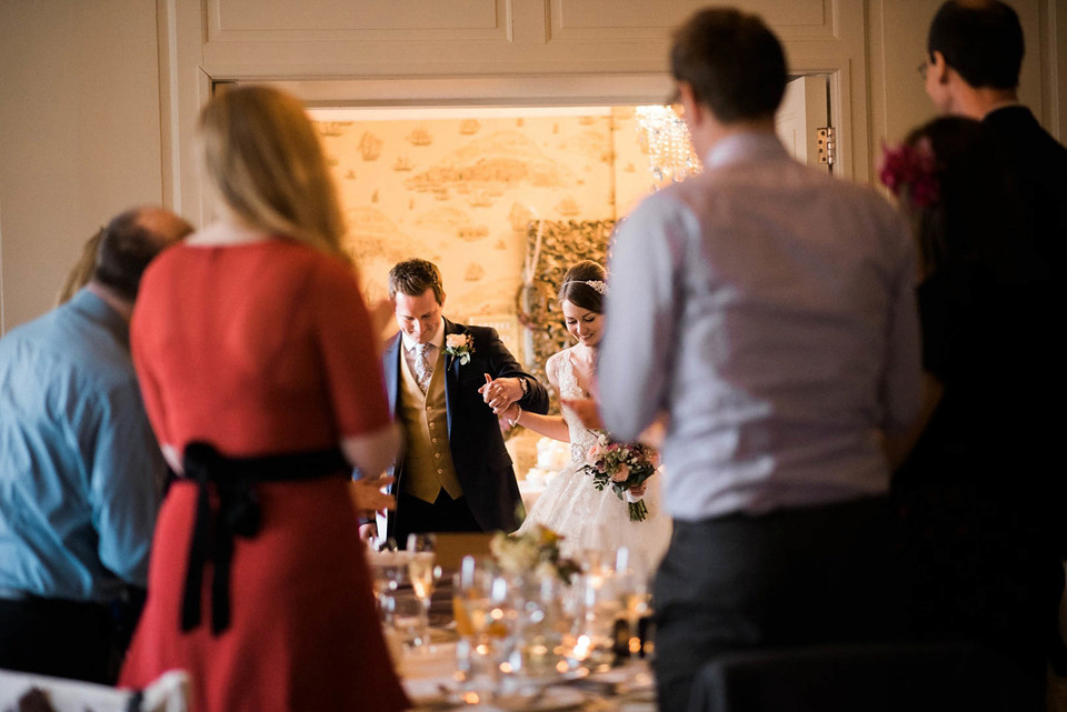 Charlotte Balbier Lace for a Simple, Elegant and Quintessentially English Wedding Charlotte Balbier Lace for a Simple, Elegant and Quintessentially English Wedding