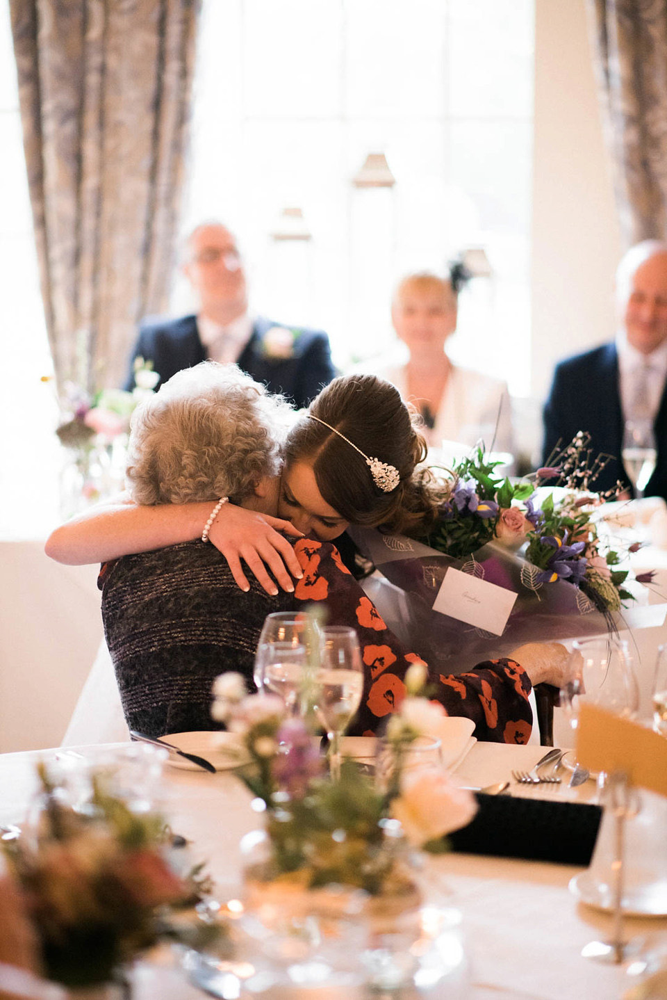 Charlotte Balbier Lace for a Simple, Elegant and Quintessentially English Wedding Charlotte Balbier Lace for a Simple, Elegant and Quintessentially English Wedding
