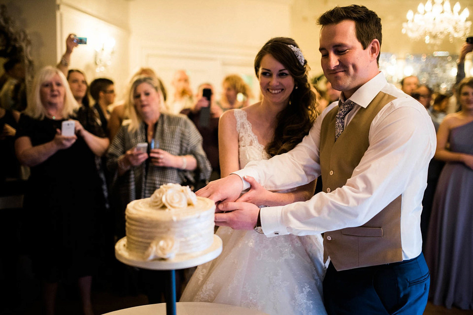 Charlotte Balbier Lace for a Simple, Elegant and Quintessentially English Wedding Charlotte Balbier Lace for a Simple, Elegant and Quintessentially English Wedding