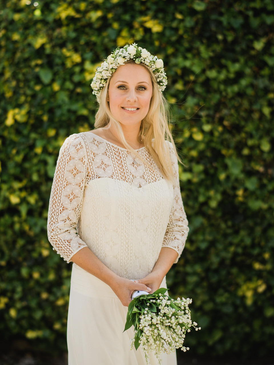 A Chic Laure de Sagazan Gown for a Boho Luxe English Country Wedding. Photography by John Barwood.