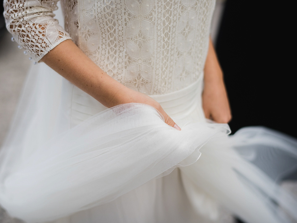 A Chic Laure de Sagazan Gown for a Boho Luxe English Country Wedding. Photography by John Barwood.