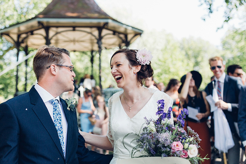 A summer bandstand wedding in London. Photography by Miss Gen.