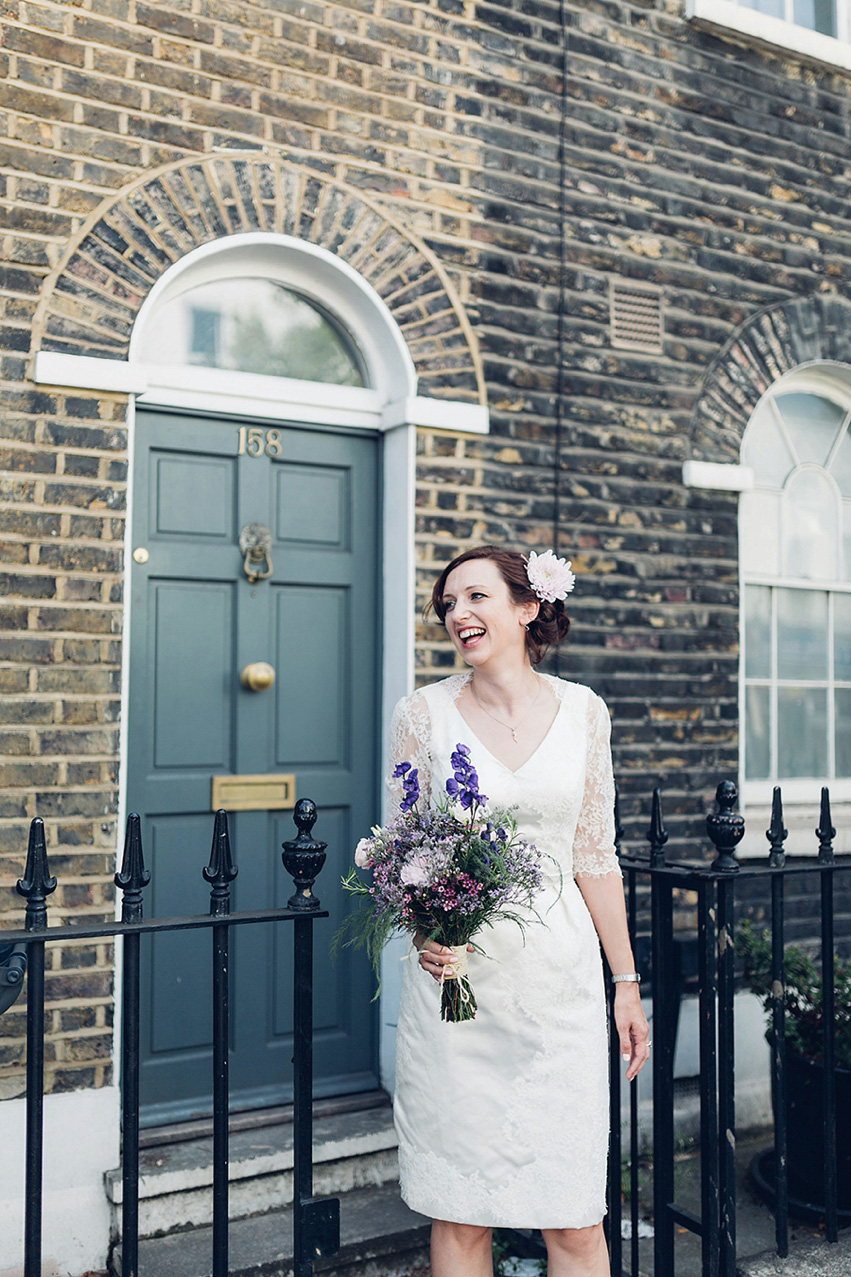 A summer bandstand wedding in London. Photography by Miss Gen.