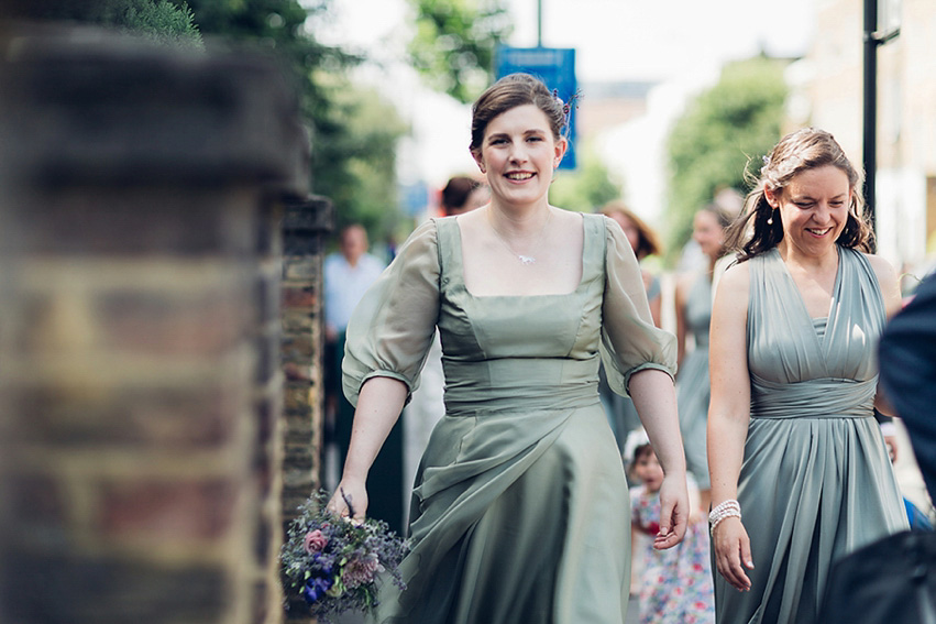 A summer bandstand wedding in London. Photography by Miss Gen.