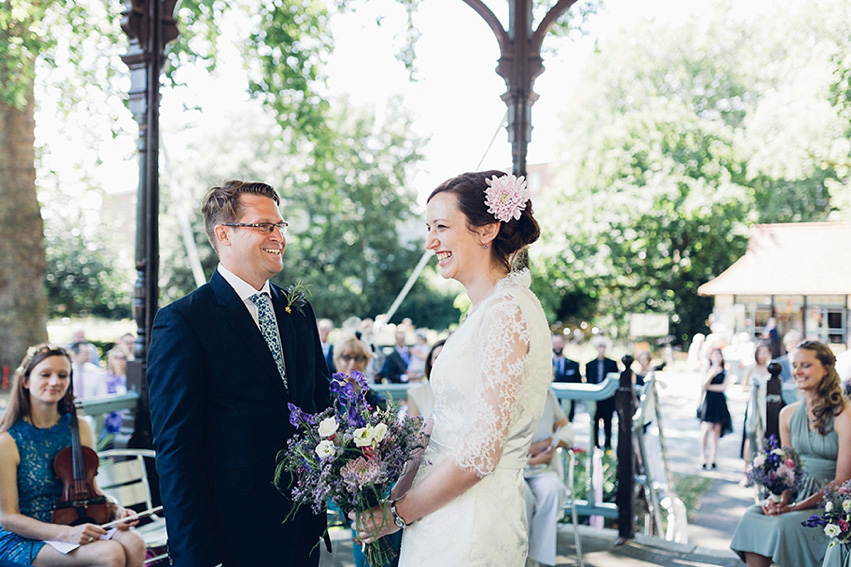 A summer bandstand wedding in London. Photography by Miss Gen.