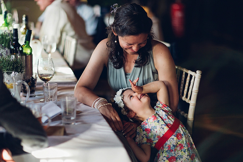 A summer bandstand wedding in London. Photography by Miss Gen.