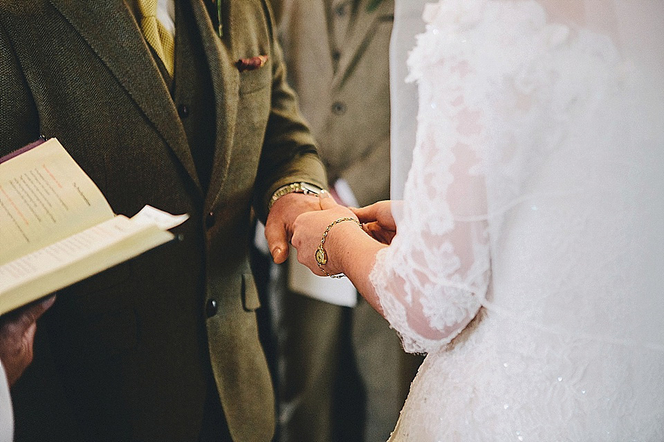 The bride wears 'Sophia' by Ian Stuart for her sweet, local, intimate and vintage inspired village wedding. Photography by The Twins.