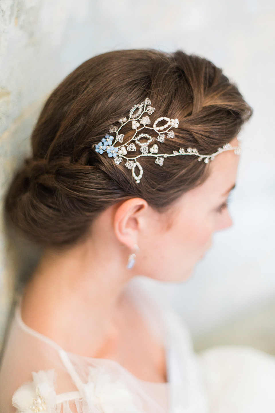 Hermione Harbut, dreamy, ethereal and delicate headpieces for brides. Visit hermioneharbutt.com.