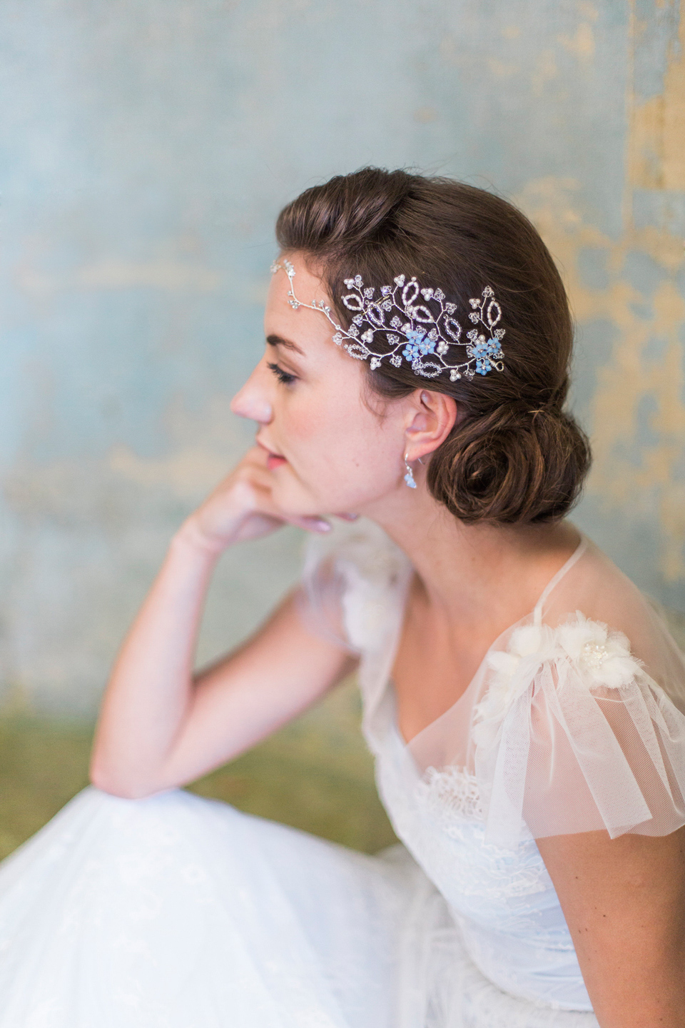 Hermione Harbut, dreamy, ethereal and delicate headpieces for brides. Visit hermioneharbutt.com.