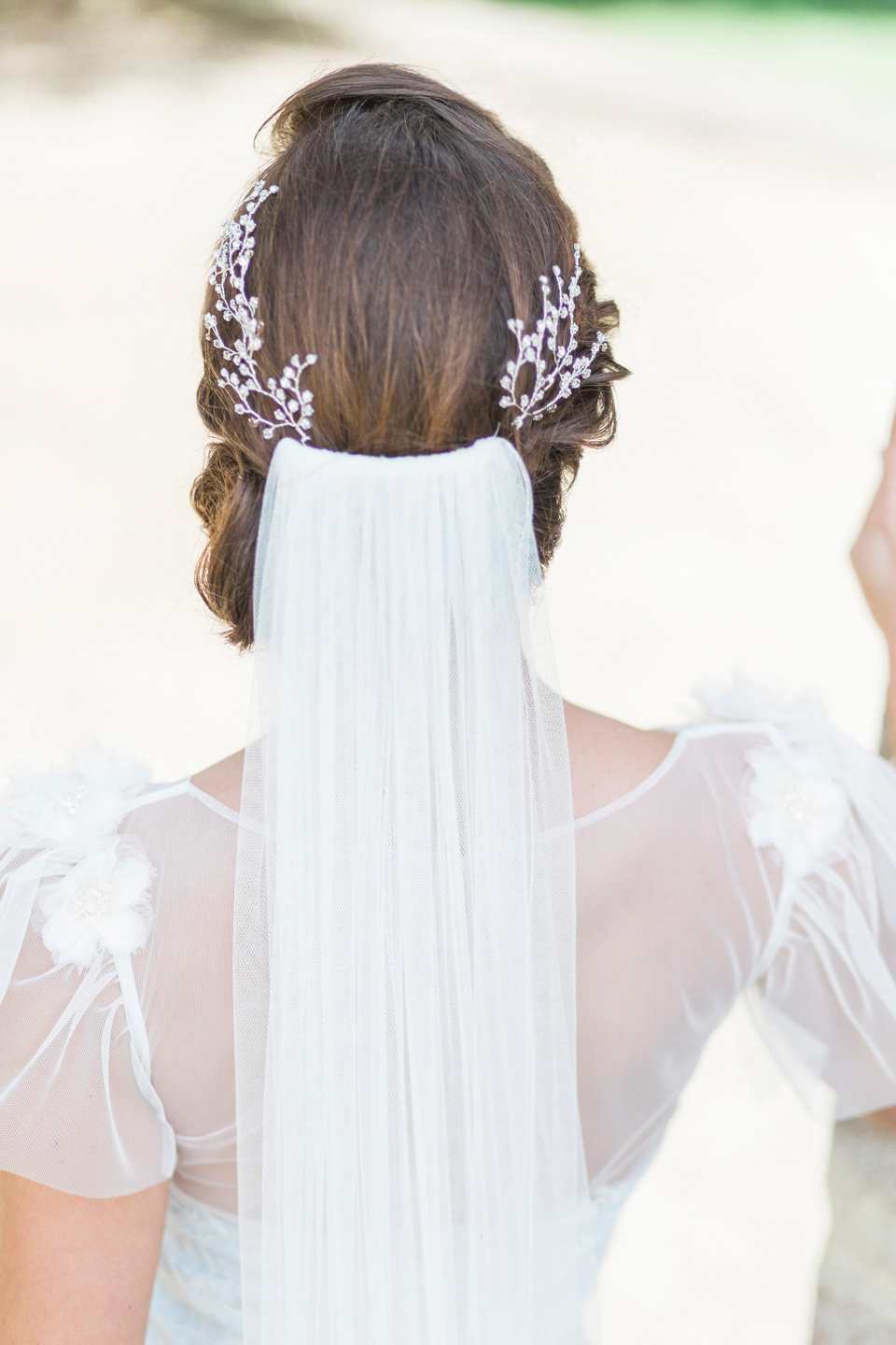 Hermione Harbut, dreamy, ethereal and delicate headpieces for brides. Visit hermioneharbutt.com.