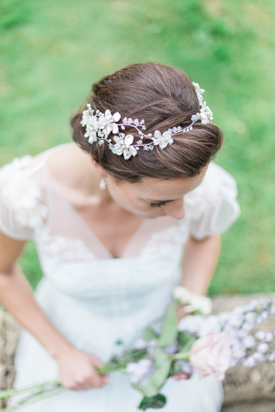 Hermione Harbut, dreamy, ethereal and delicate headpieces for brides. Visit hermioneharbutt.com.