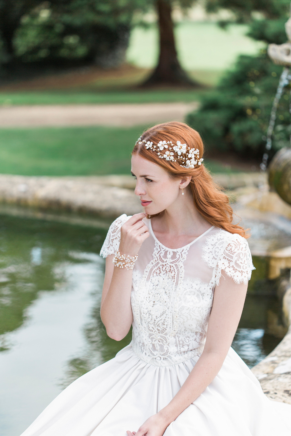 Hermione Harbut, dreamy, ethereal and delicate headpieces for brides. Visit hermioneharbutt.com.