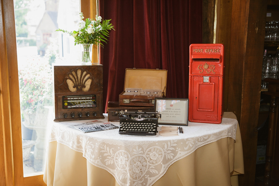 A 1940's and VE Day Celebration inspired wedding. Photography by Gemma Williams.