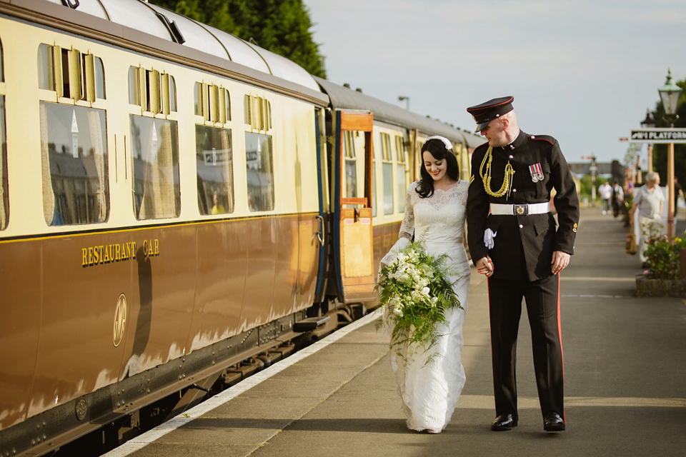 A 1940's and VE Day Celebration inspired wedding. Photography by Gemma Williams.