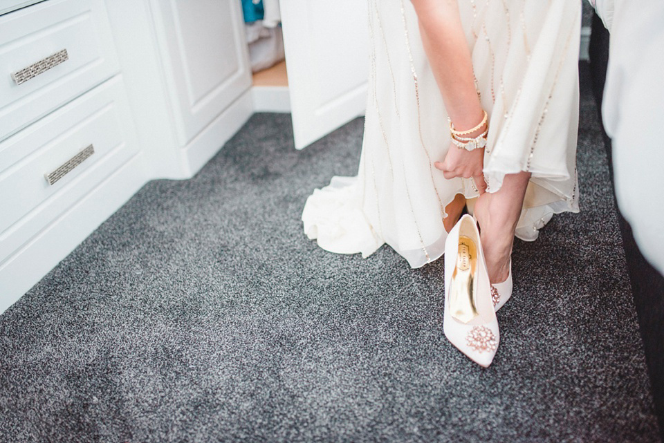 A Bali inspired beach wedding in Tynemouth with the bride wearing Jenny Packham. Photography by Sarah-Jane Ethan.