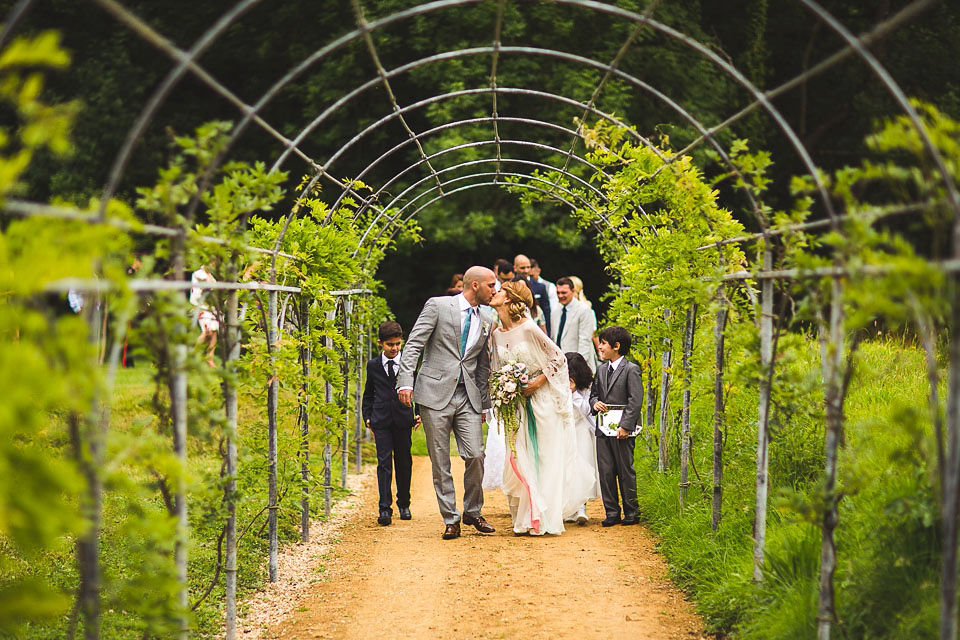 Anoushka G Elegance for an Iranian Bride and her English Country Garden Wedding. Photography by S6 Photography.