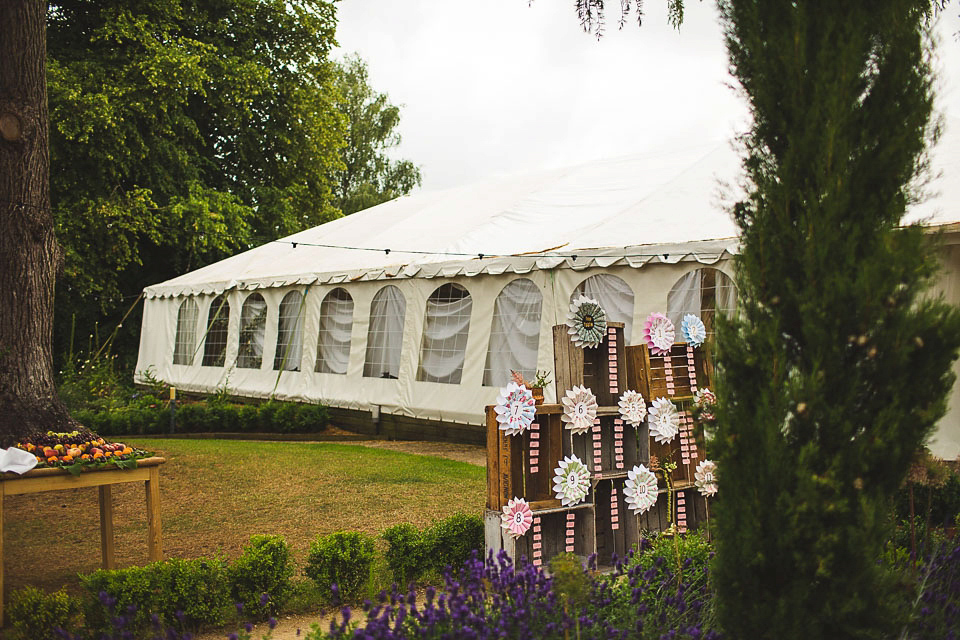 Anoushka G Elegance for an Iranian Bride and her English Country Garden Wedding. Photography by S6 Photography.