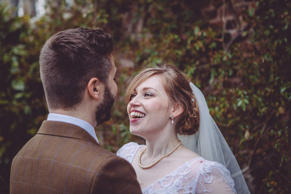 Elizabeth Avey Vintage Lace and Tulips for a Relaxed Spring Barn Wedding. Photography by Kate Scott.