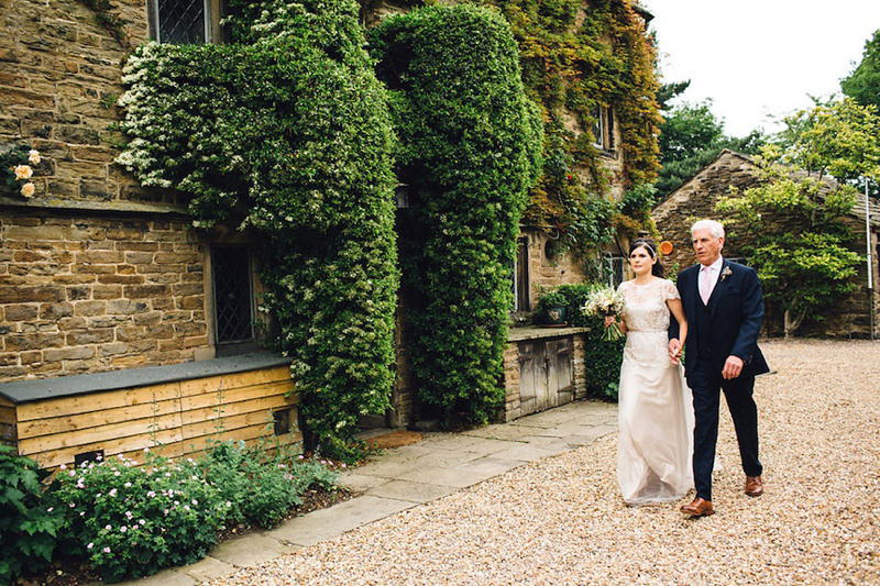 Tipis, Origami Cranes and an Elegant Halfpenny London Gown. Red on Blonde Photography.