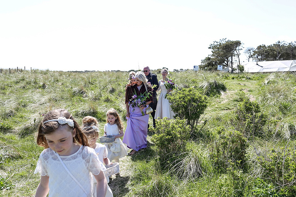 Vintage 1950s Inspired Humanist Beach Wedding in Scotland. Images by Icon Photography Studios.