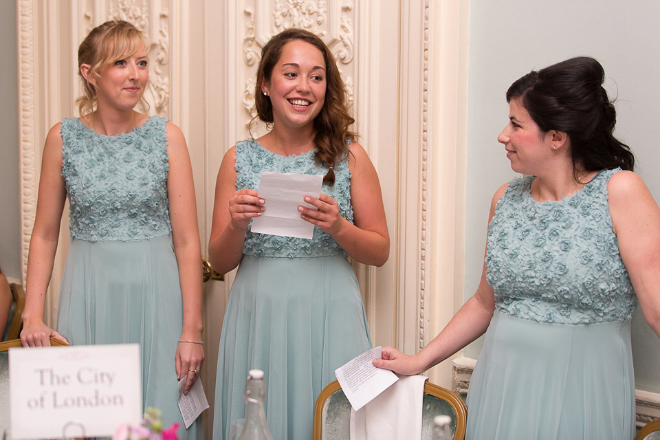 Stephanie Allin Elegance for a Pastel Colour London Wedding. Photography by Julie Michaelsen.