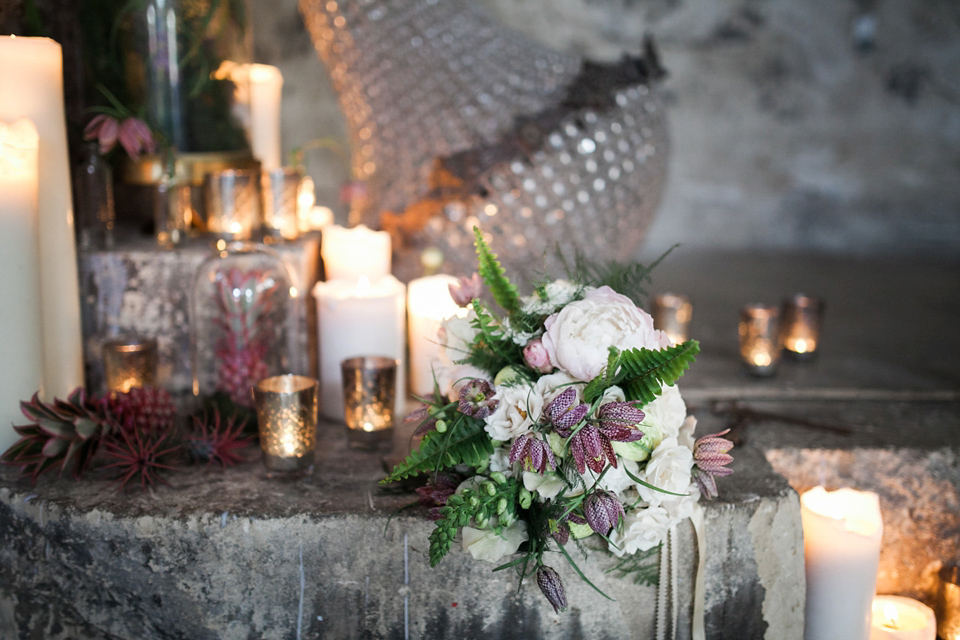 Elizabeth Dye Glamour and Gold: An Alchemy Inspired Bridal Shoot. Images by Bianco Photography.