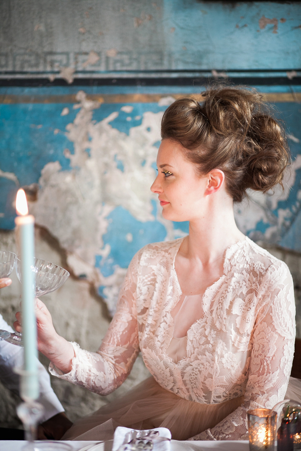 Elizabeth Dye Glamour and Gold: An Alchemy Inspired Bridal Shoot. Images by Bianco Photography.