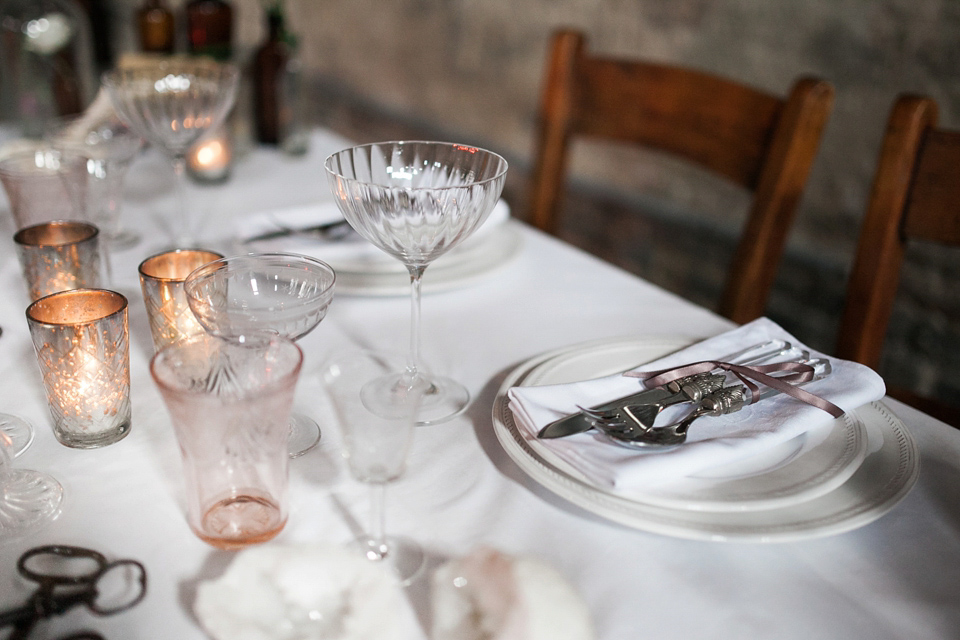 Elizabeth Dye Glamour and Gold: An Alchemy Inspired Bridal Shoot. Images by Bianco Photography.