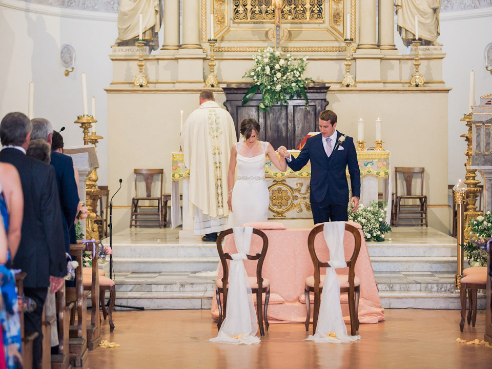 A Sweet Fiat 500 and Stephanie Allin Gown for an Elegant Italian wedding. Images by Charli Photography.