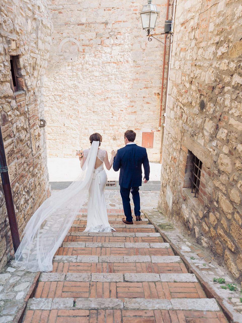 A Sweet Fiat 500 and Stephanie Allin Gown for an Elegant Italian wedding. Images by Charli Photography.