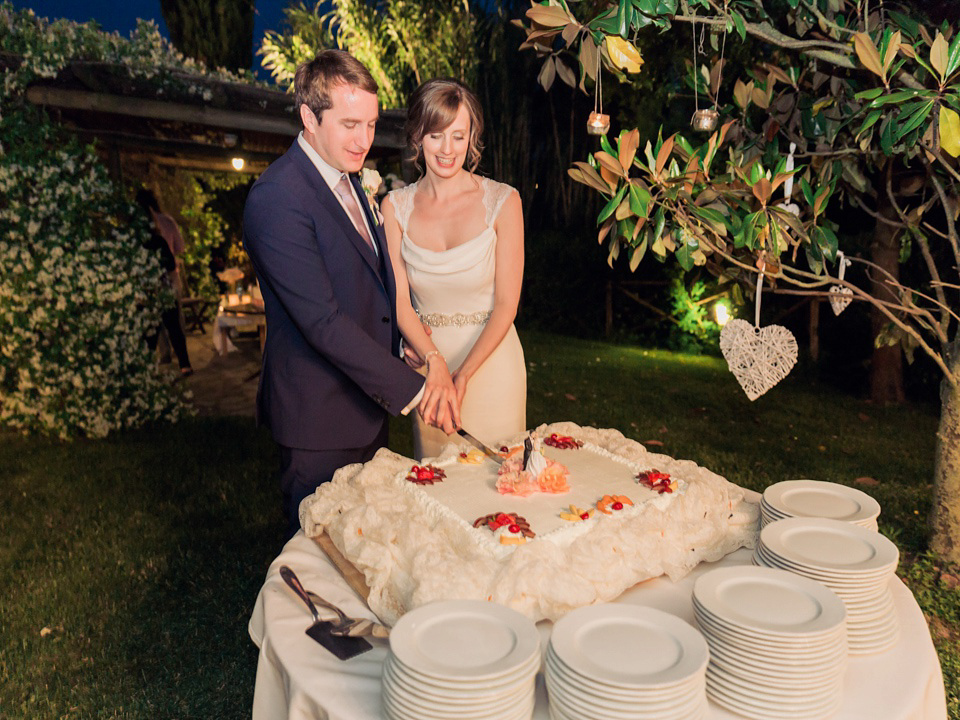 A Sweet Fiat 500 and Stephanie Allin Gown for an Elegant Italian wedding. Images by Charli Photography.