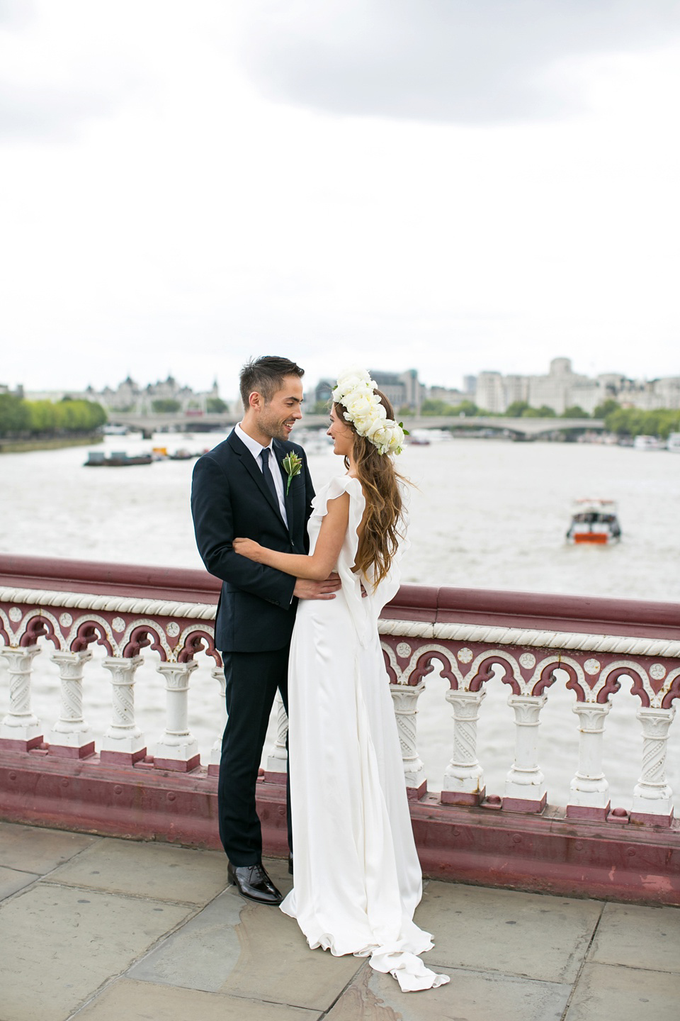 wpid384014 city chic london river rooms wedding 47