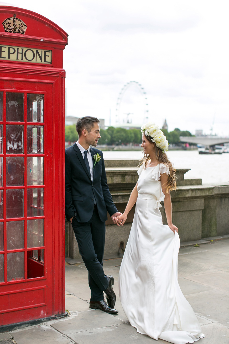 wpid384026 city chic london river rooms wedding 52