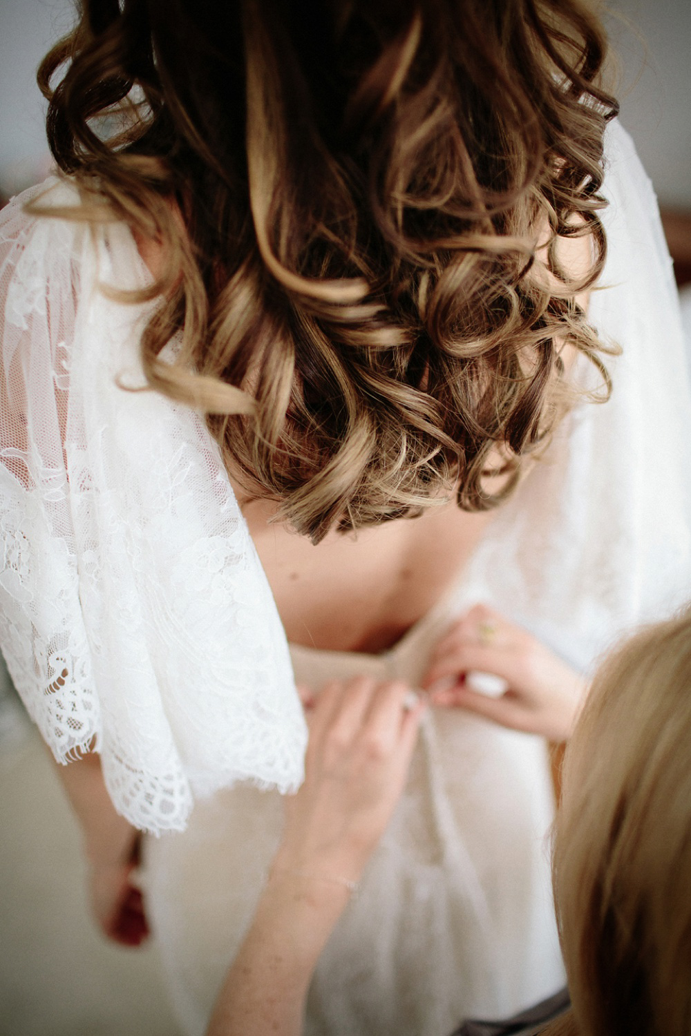 Ivy and Aster Lace for an Elegant No Frills Style Wedding