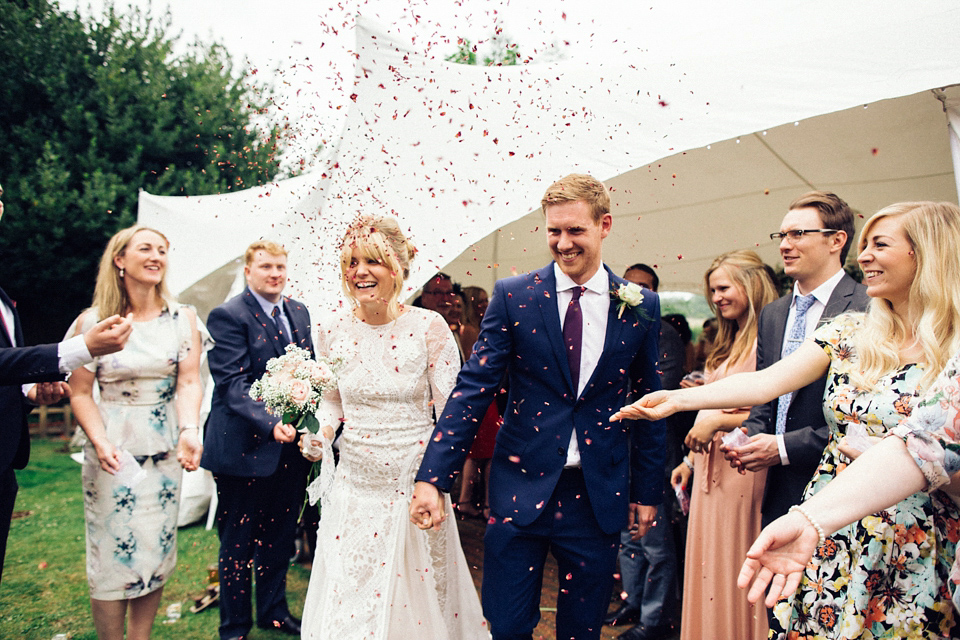 A 1960s inspired Grace Loves Lace Bride for a Relaxed Outdoor Humanist Pub Wedding 35 wpid384925 grace loves lace 1960s inspired pub wedding 24
