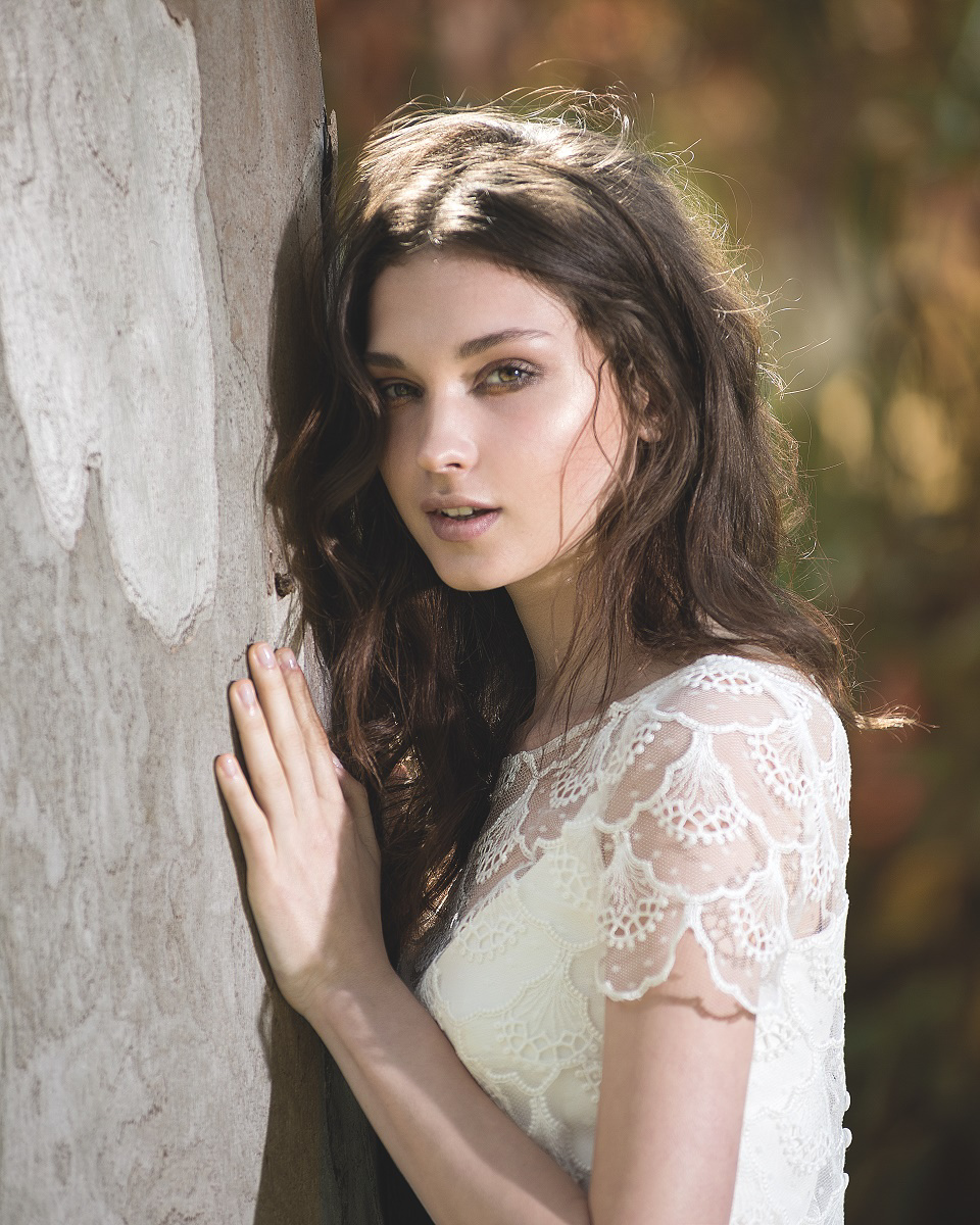 Jesús Peiró’s 2016 Nanda Devi Collection of Sophisticated and Elegant Wedding Dresses Jesús Peiró’s 2016 Nanda Devi Collection of Sophisticated and Elegant Wedding Dresses