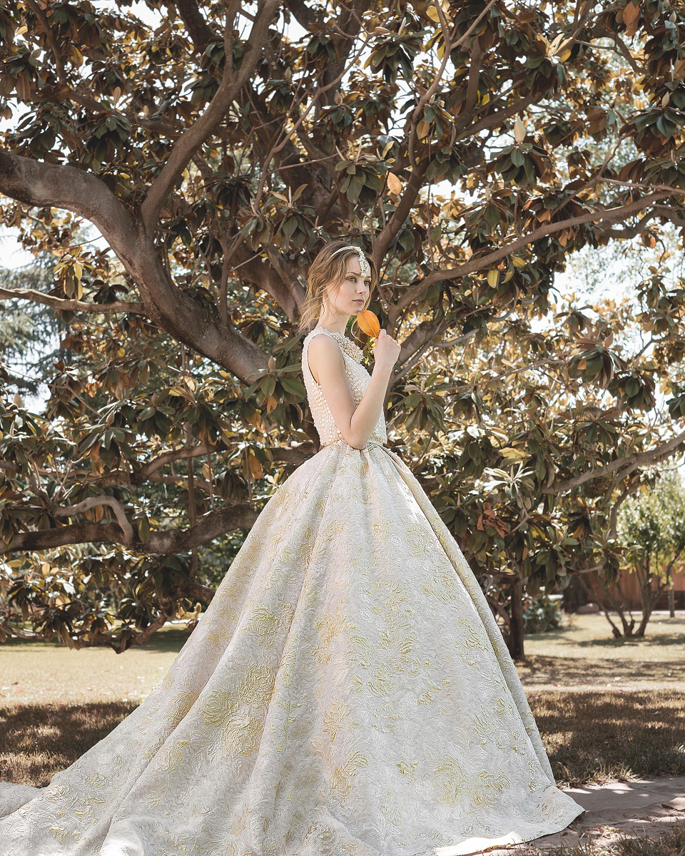 Jesús Peiró’s 2016 Nanda Devi Collection of Sophisticated and Elegant Wedding Dresses Jesús Peiró’s 2016 Nanda Devi Collection of Sophisticated and Elegant Wedding Dresses