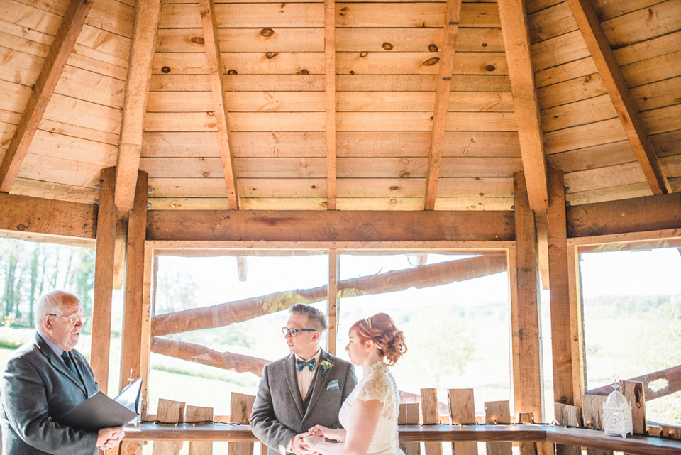 A Tree House Wedding in Alnwick, Northumberland. Photography by Sarah-Jane Ethan.