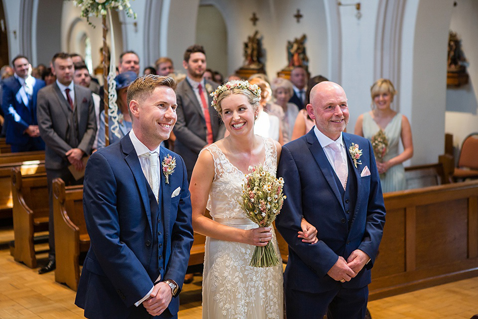 A Rustic Barn Wedding With a Bride in Catherine Deane and a Dried Flower Crown. Photography by Jo Hastings.