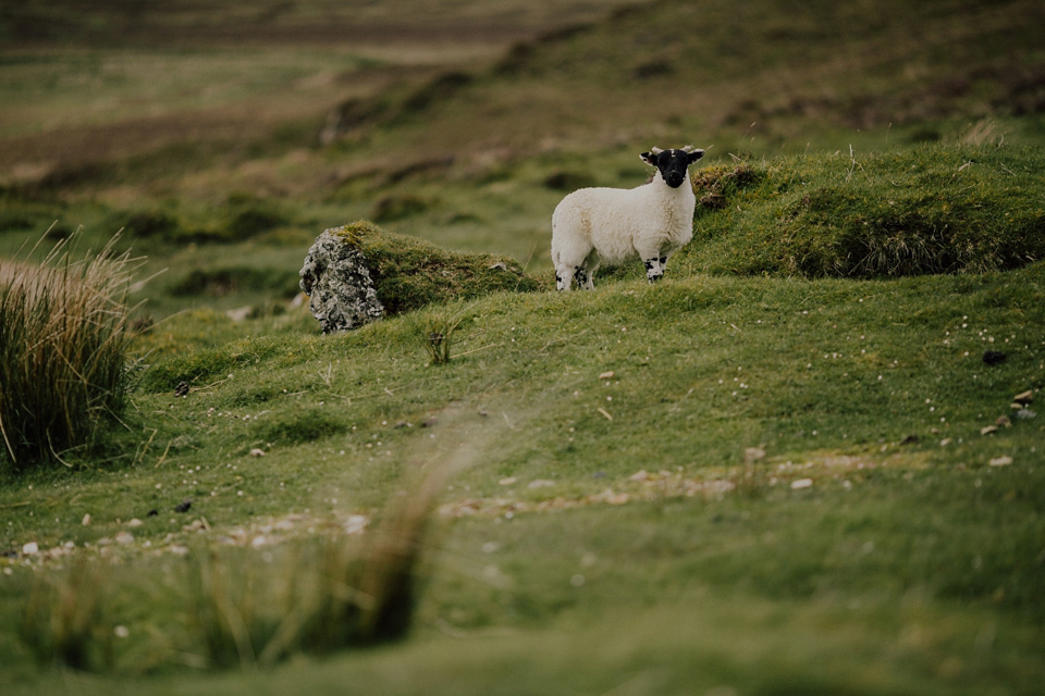 The most Simple and Stunning Elopement to the Isle of Skye. Photography by Capyture.