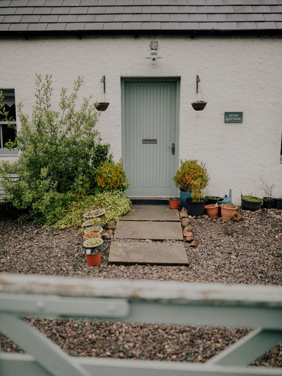 The most Simple and Stunning Elopement to the Isle of Skye. Photography by Capyture.