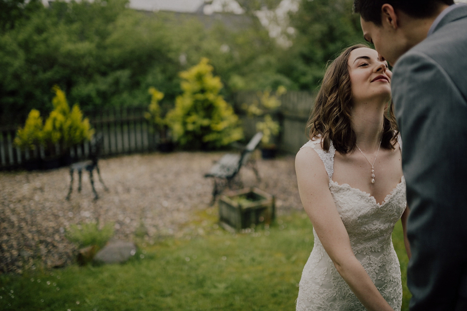 The most Simple and Stunning Elopement to the Isle of Skye. Photography by Capyture.