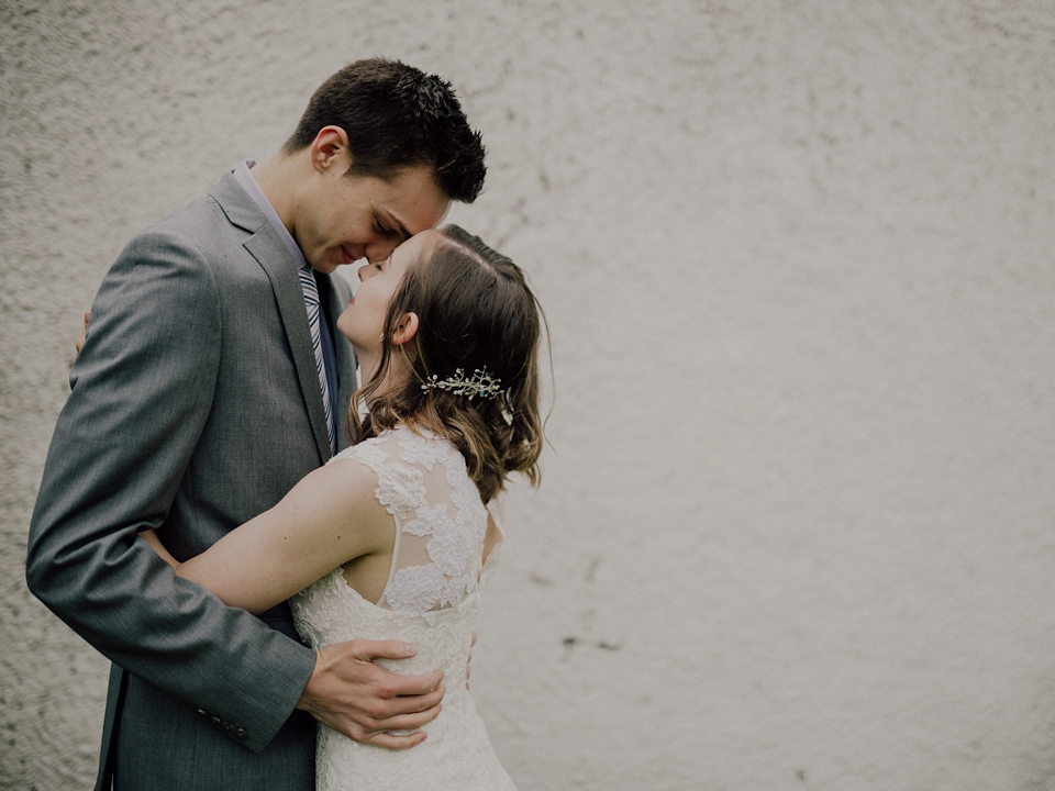 The most Simple and Stunning Elopement to the Isle of Skye. Photography by Capyture.