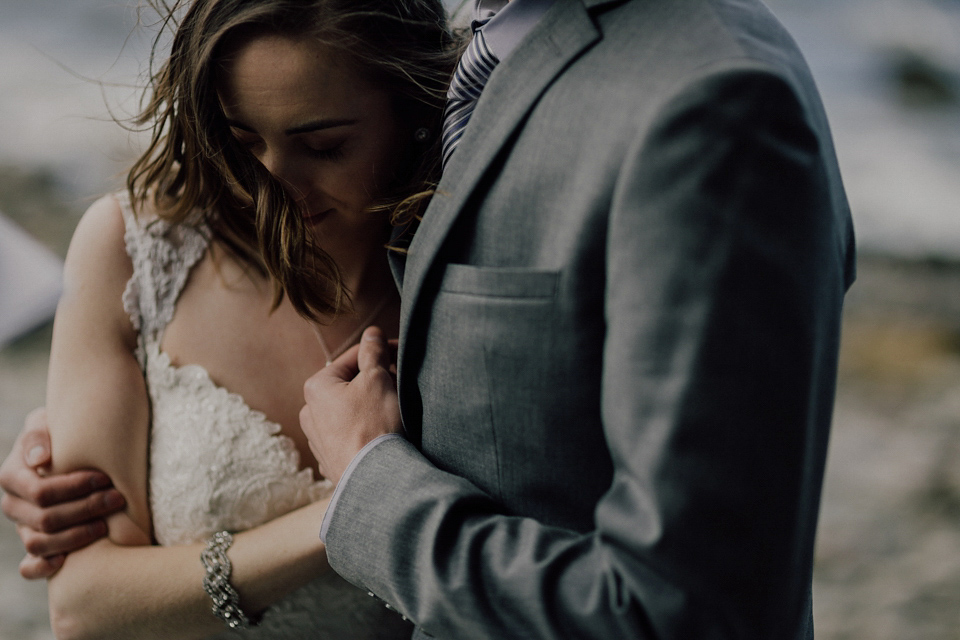 The most Simple and Stunning Elopement to the Isle of Skye. Photography by Capyture.