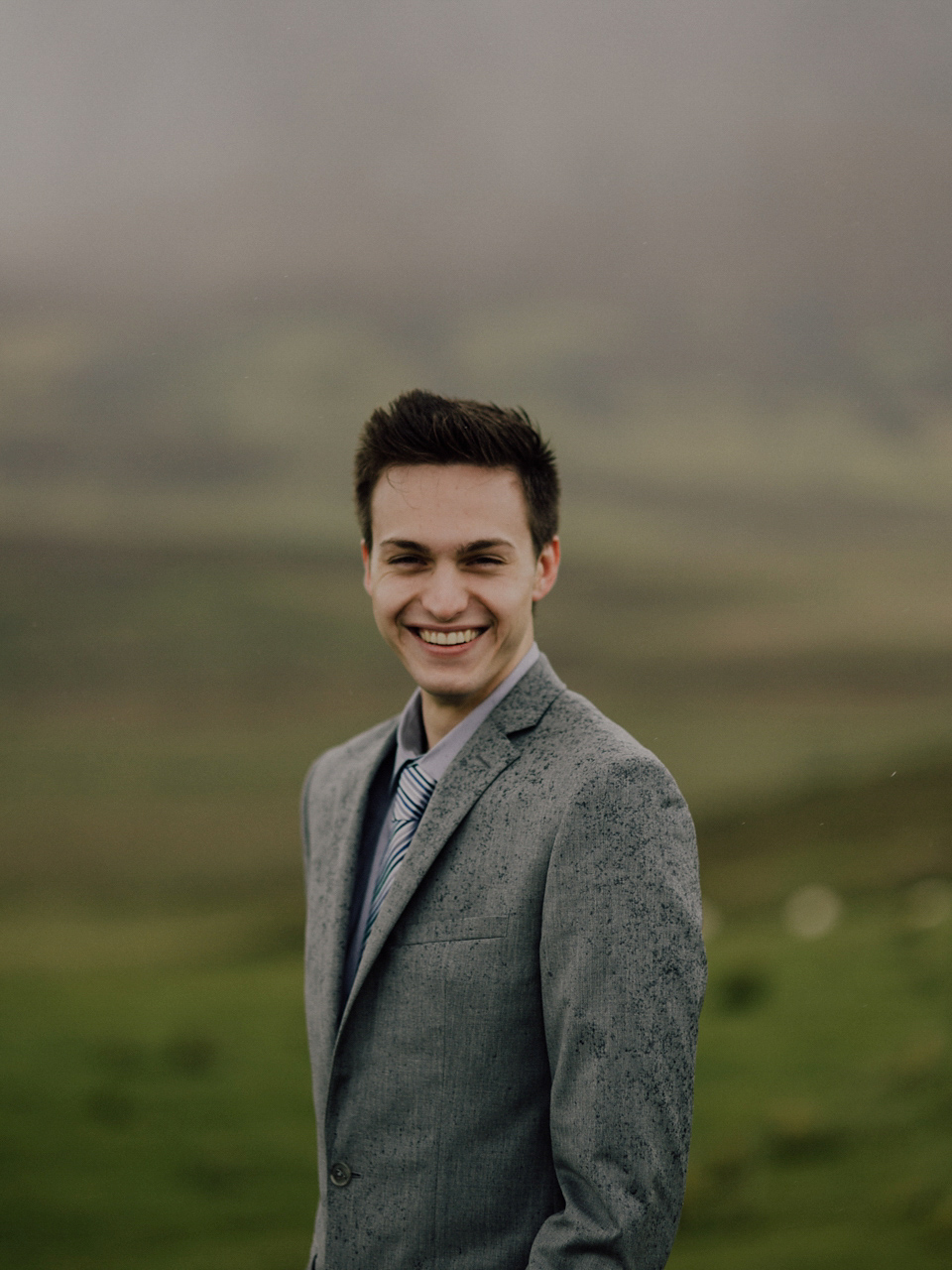 The most Simple and Stunning Elopement to the Isle of Skye. Photography by Capyture.