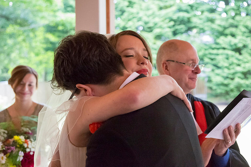 wpid386697 colourful fun family edinburgh wedding 15