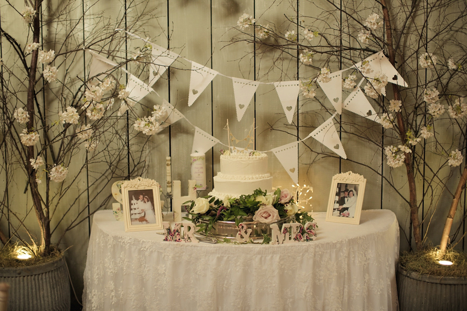 Vicky Rowe 1920's Inspired Wedding Dress Glamour and a Juliet Cap Veil. Photography by Barbara Crepaldi.